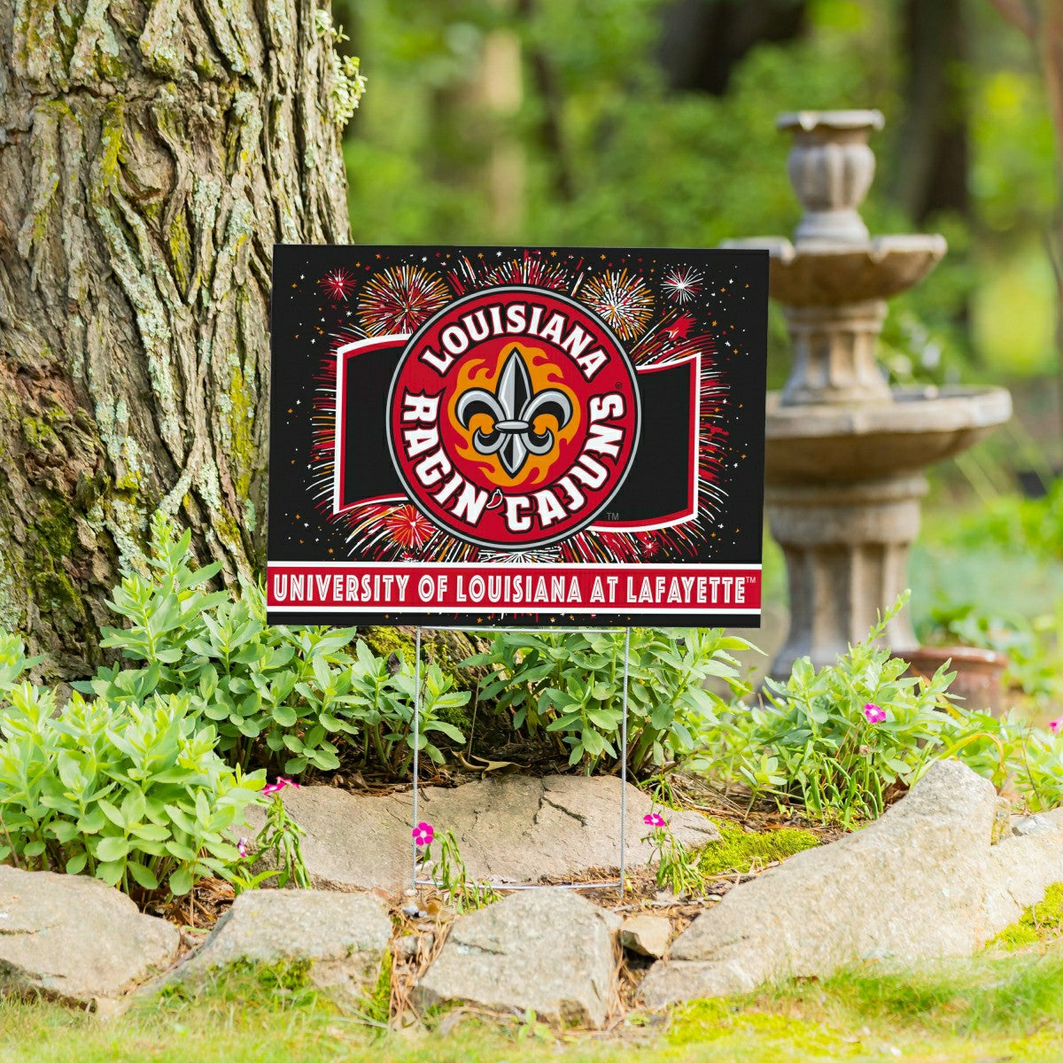 University of Louisiana at Lafayette Yard Sign, Patriotic - Collegiate Home