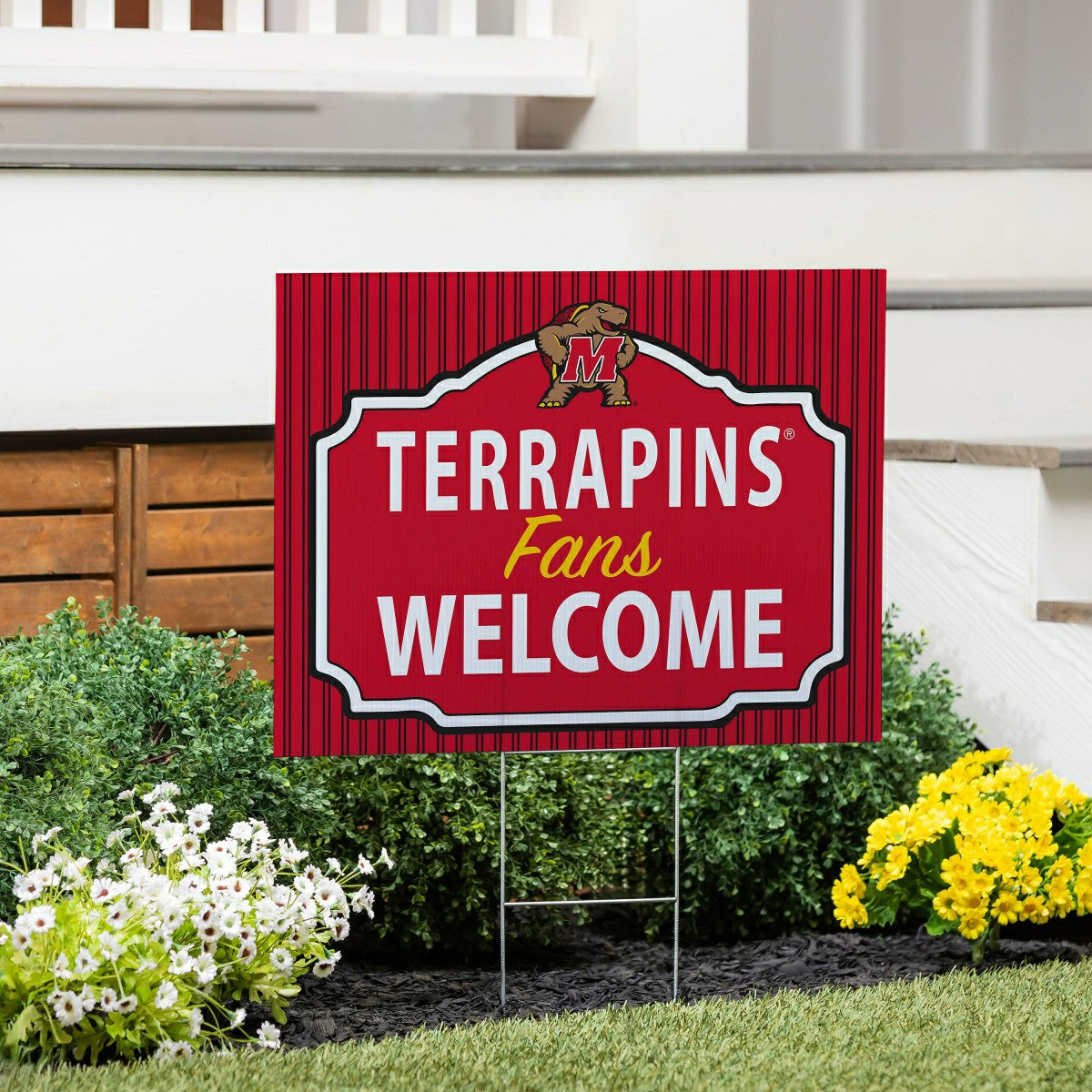 University of Maryland Coroplast Yard Sign, "Fans Welcome" - Collegiate Home