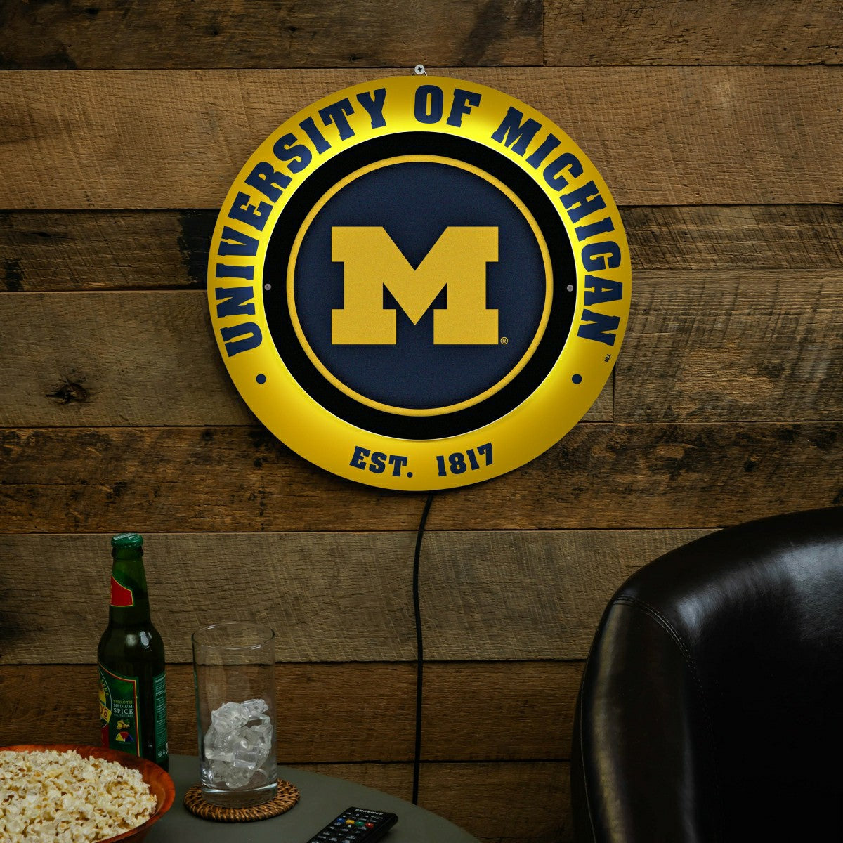 University Of Michigan, Metal Lite, Round - Collegiate
