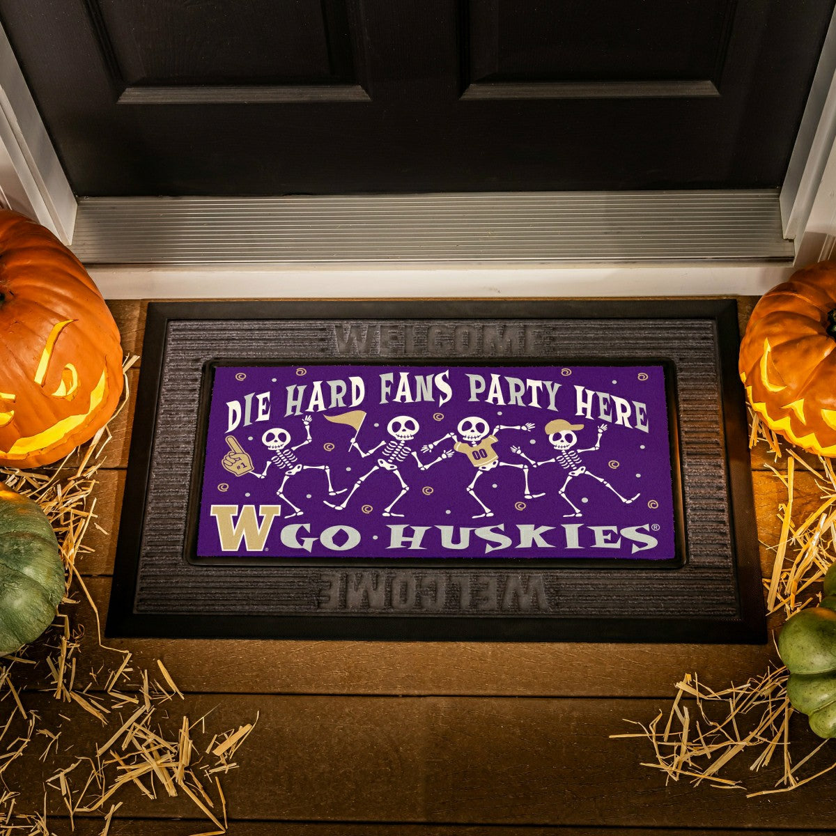 University of Washington Flocked Coir Halloween Sassafras Switch Mat,  - Collegiate