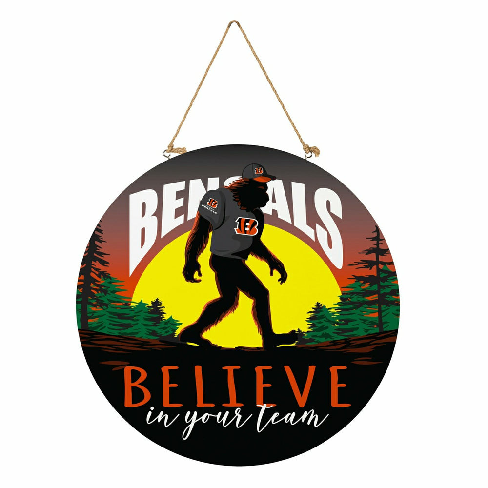 Cincinnati Bengals Bigfoot Round Door Décor with Hanging Rope, 18x18 - NFL Home
