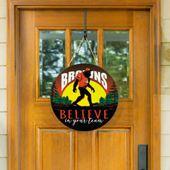 Cleveland Browns Bigfoot Round Door Décor with Hanging Rope, 18x18 - NFL Home