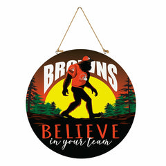 Cleveland Browns Bigfoot Round Door Décor with Hanging Rope, 18x18 - NFL Home