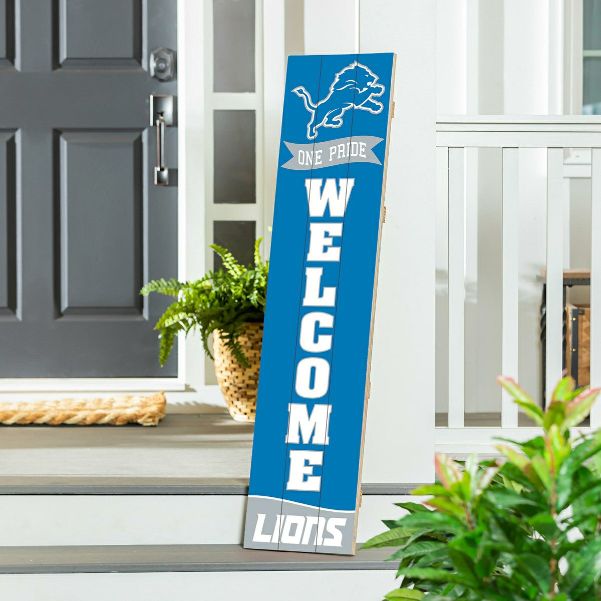 Detroit Lions Large Single Sided Leaner, 46" - NFL Home