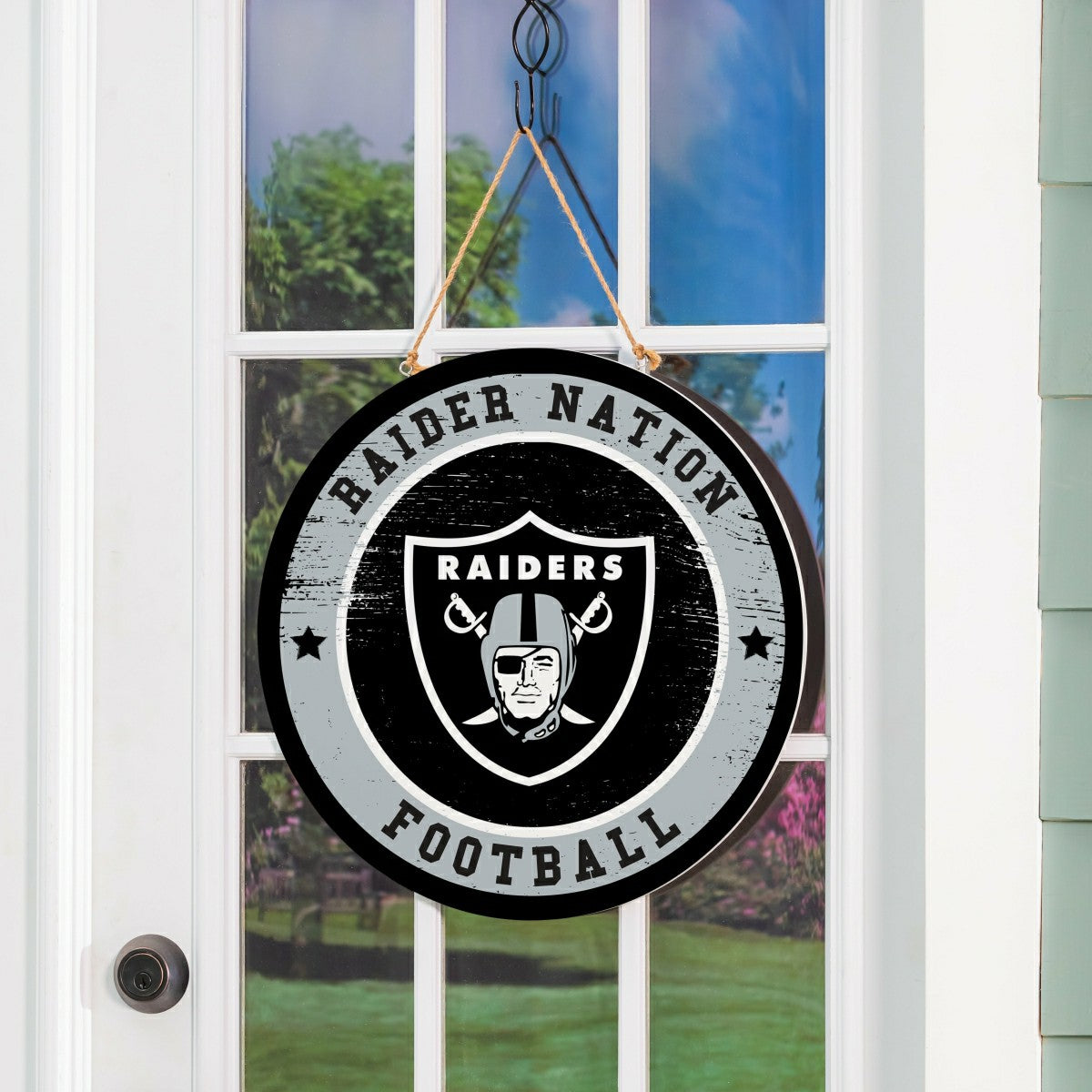 Las Vegas Raiders Round Door Décor with Hanging Rope, 18x18 - NFL Home