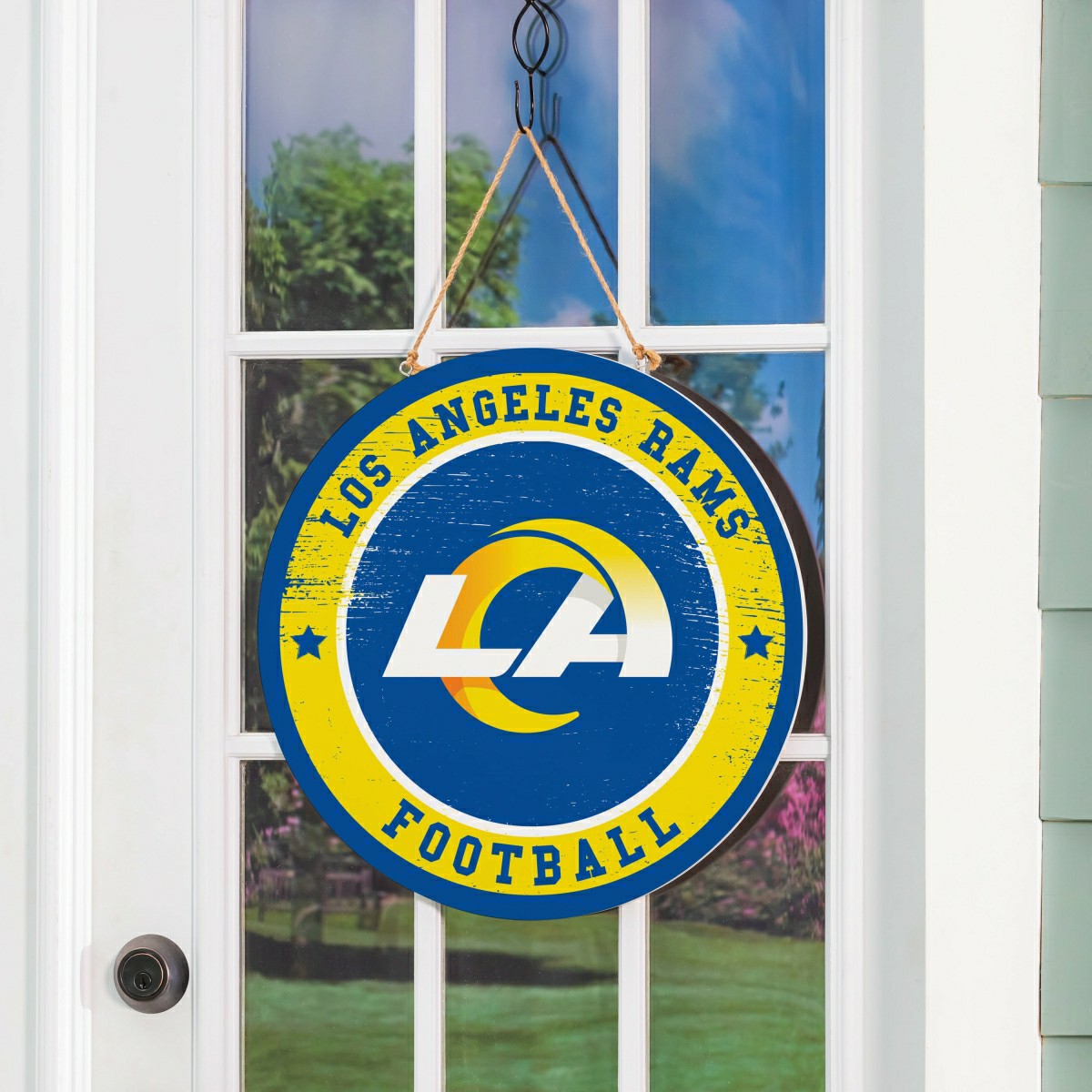 Los Angeles Rams Round Door Décor with Hanging Rope, 18x18 - NFL Home