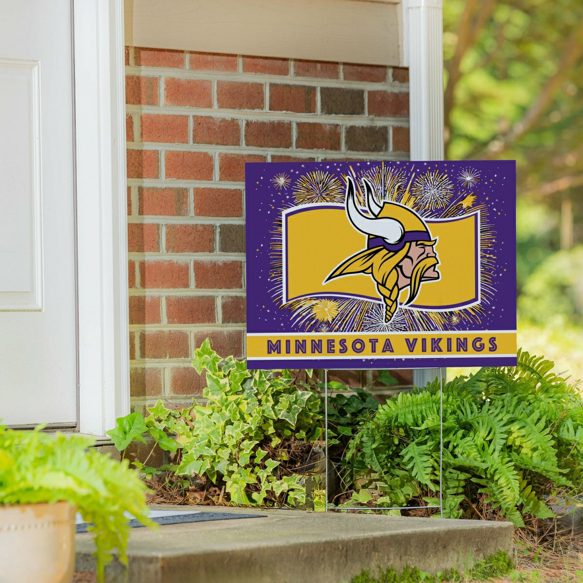 Minnesota Vikings Yard Sign, Patriotic - NFL Home