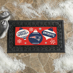 New England Patriots Holiday Flocked Coir Sassafras Switch Mat, 22"x10 - NFL