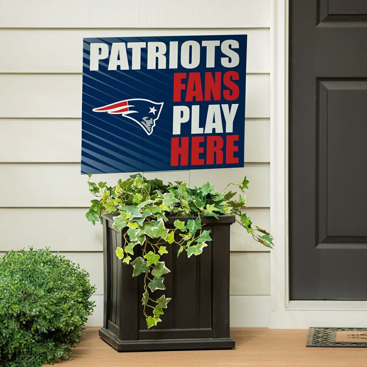 New England Patriots Coroplast Yard Sign "Fans Play Here" - NFL Home