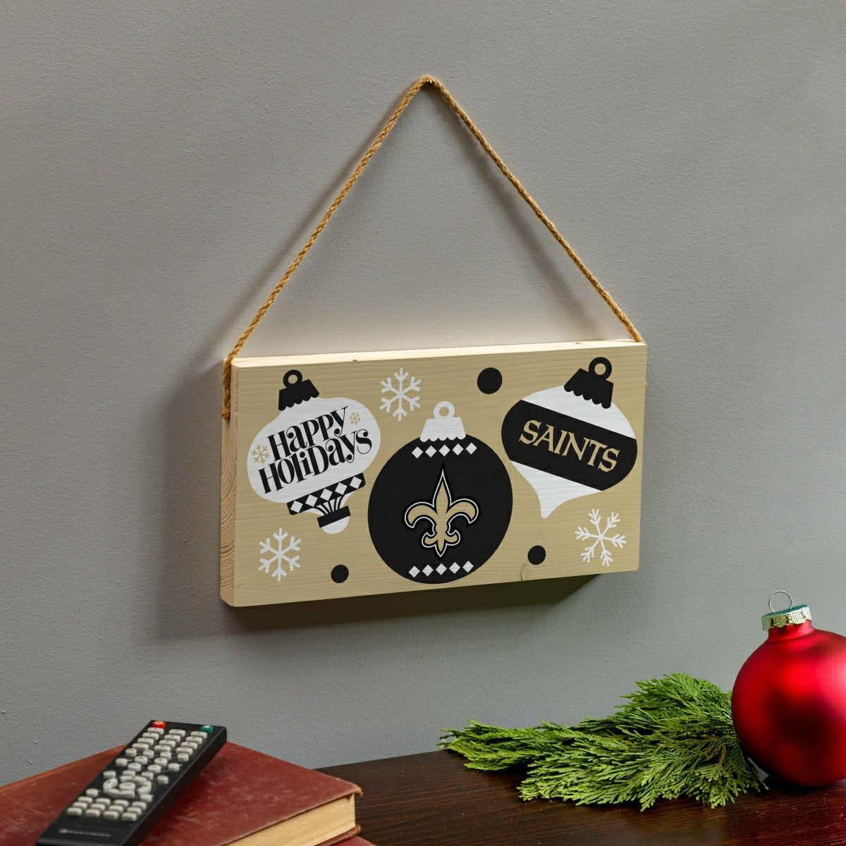 New Orleans Saints Holiday Wood Wall Sign, 6x11 - NFL Home