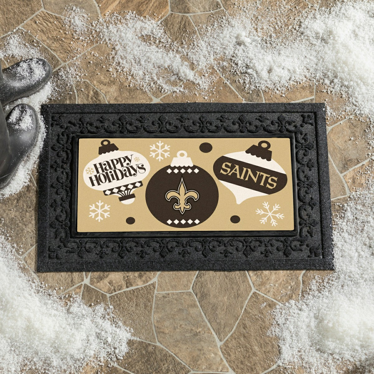 New Orleans Saints Holiday Flocked Coir Sassafras Switch Mat, 22"x10" - NFL