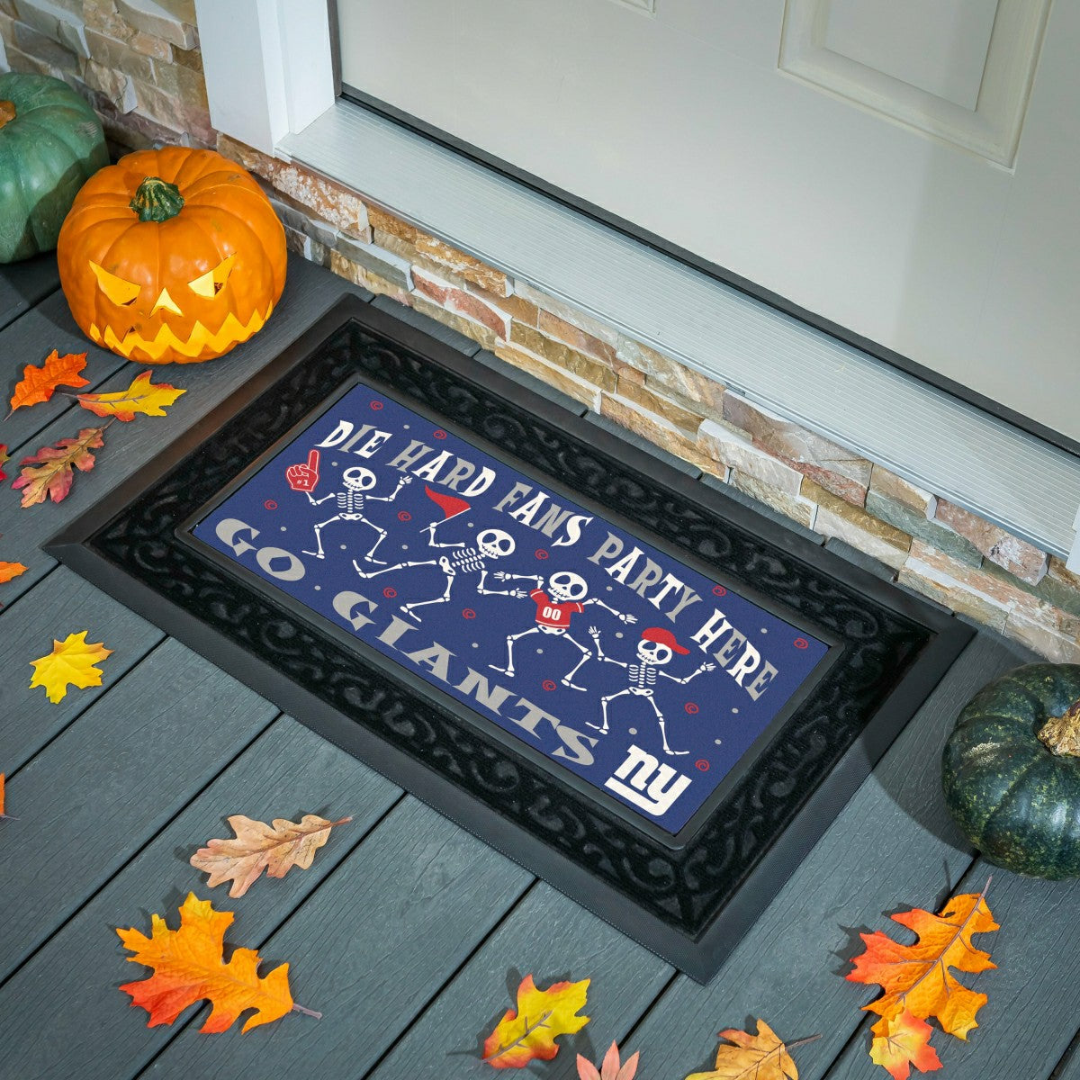 New York Giants Flocked Coir Halloween Sassafras Switch Mat, 22"x10" - NFL