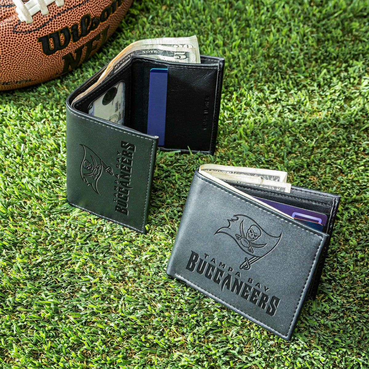 Tampa Bay Buccaneers, Bi-Fold and Tri-Fold Wallet Gift Set, Black - NFL Home