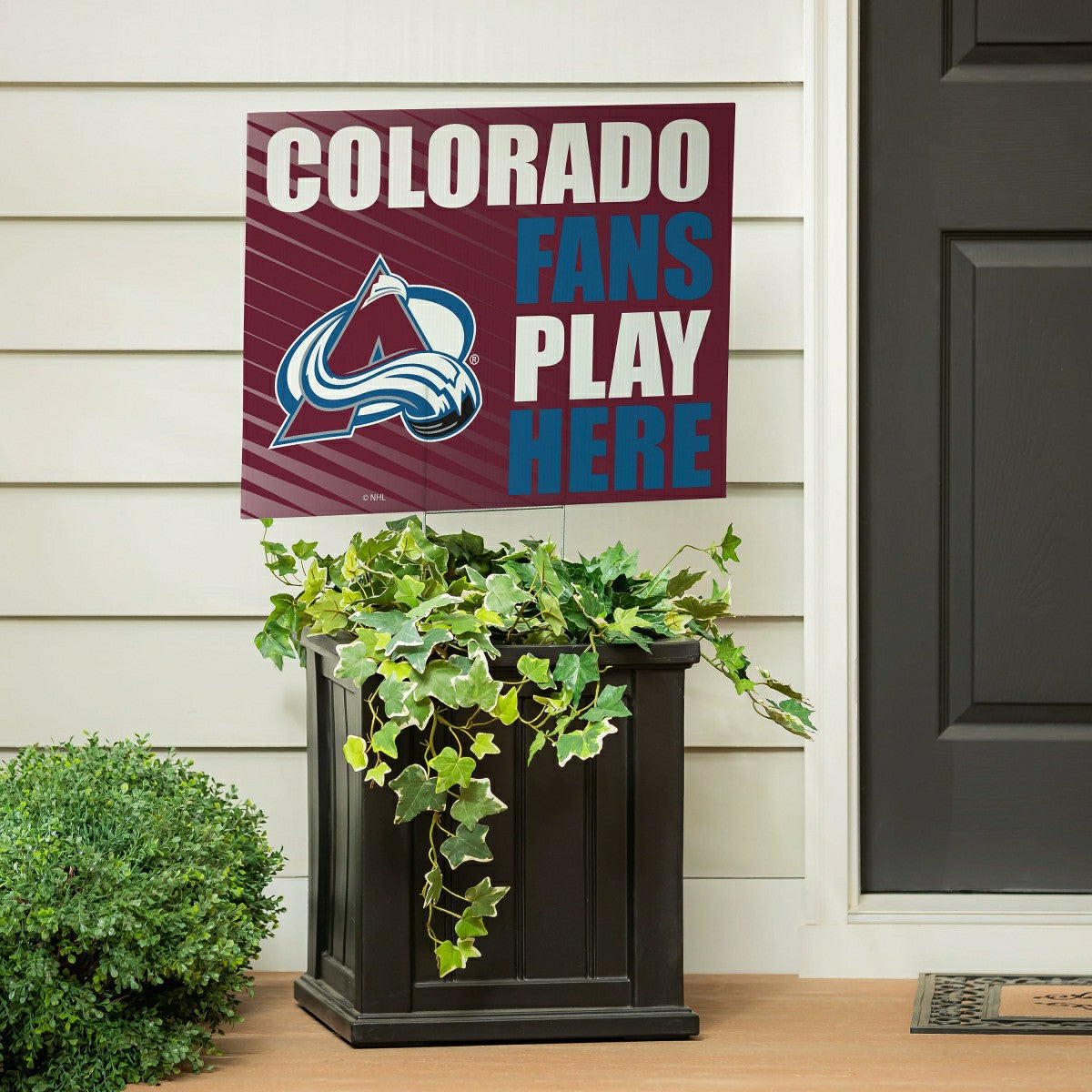 Colorado Avalanche Coroplast Yard Sign "Fans Play Here" - NHL Home
