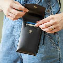 Colorado Avalanche, Cross Body Wallet, Black - NHL Home