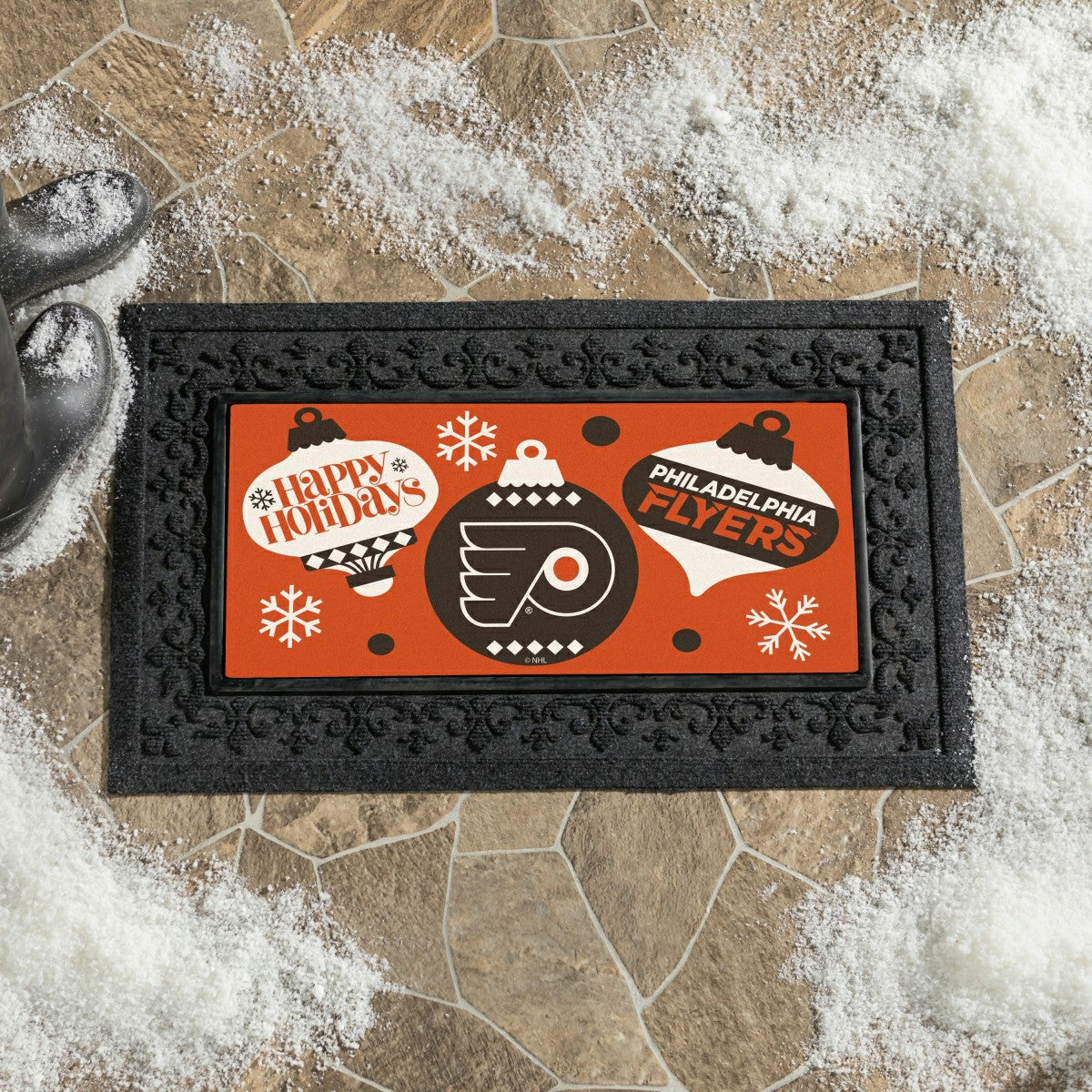 Philadelphia Flyers Holiday Flocked Coir Sassafras Switch Mat, 22"x10" - NHL