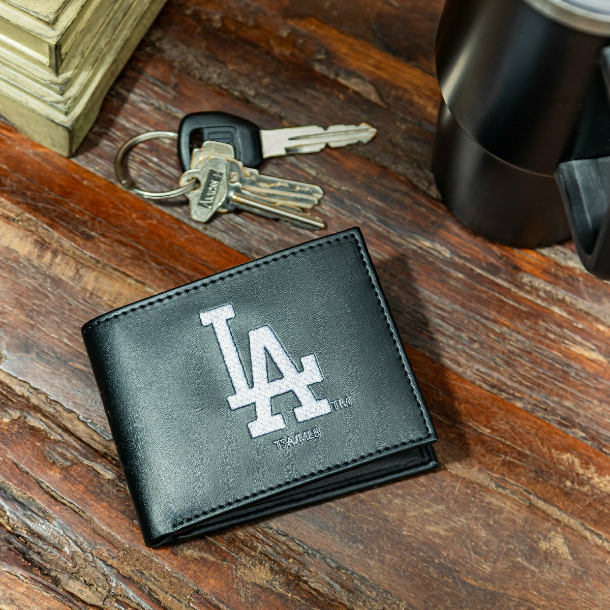 Los Angeles Dodgers Black Bi-Fold Embroidered Wallet w/ RFID Blocking - MLB Home