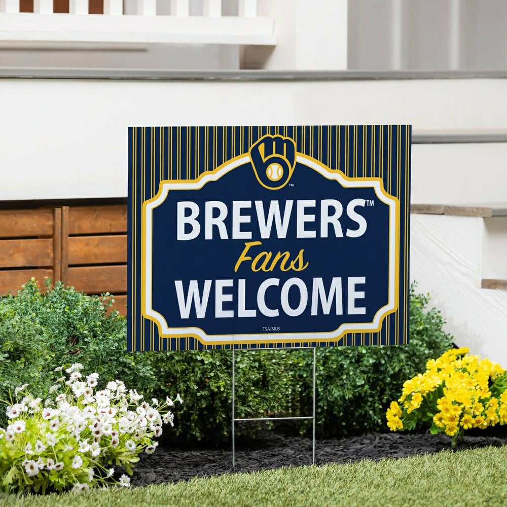 Milwaukee Brewers Coroplast Yard Sign, "Fans Welcome" - MLB Home