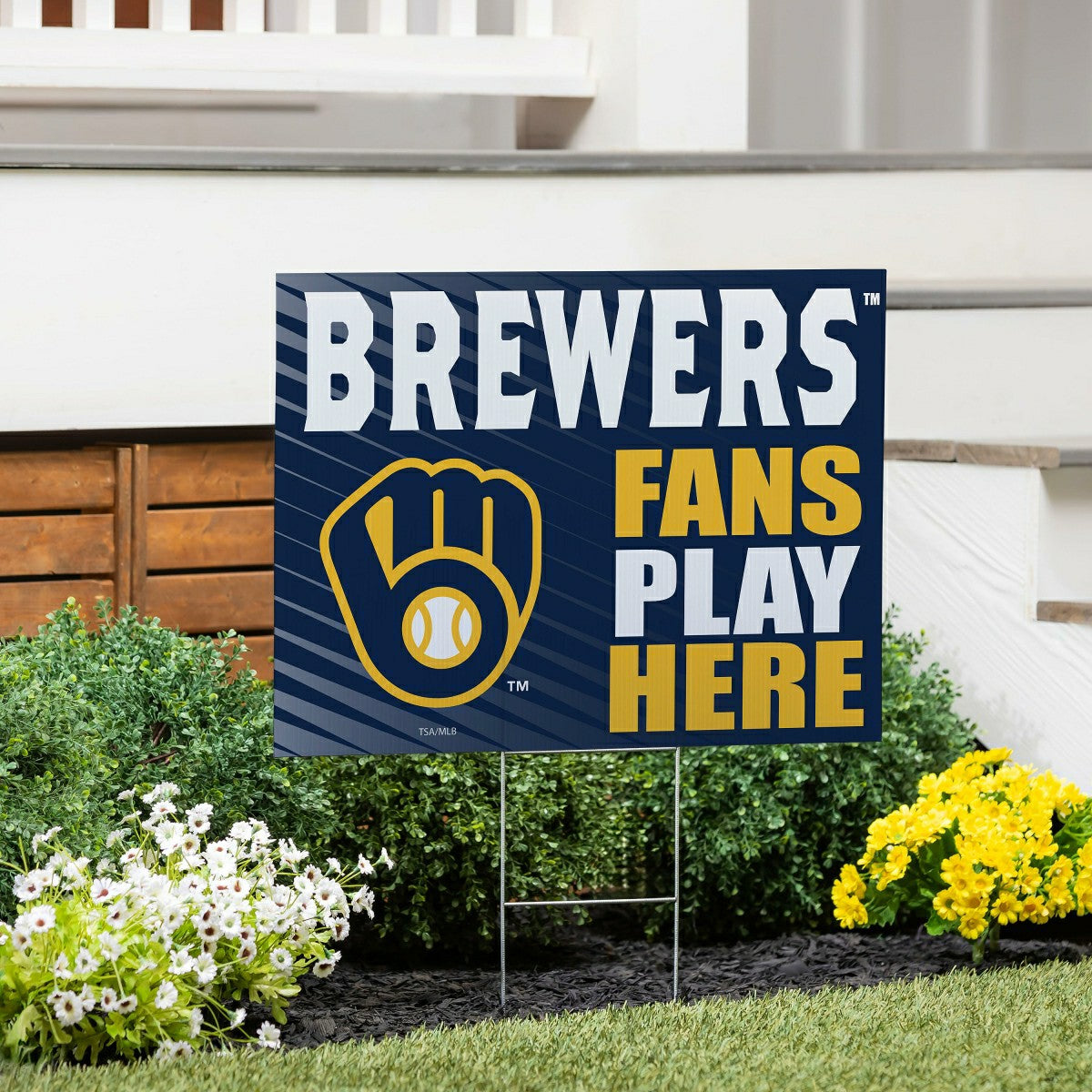 Milwaukee Brewers Coroplast Yard Sign "Fans Play Here" - MLB Home