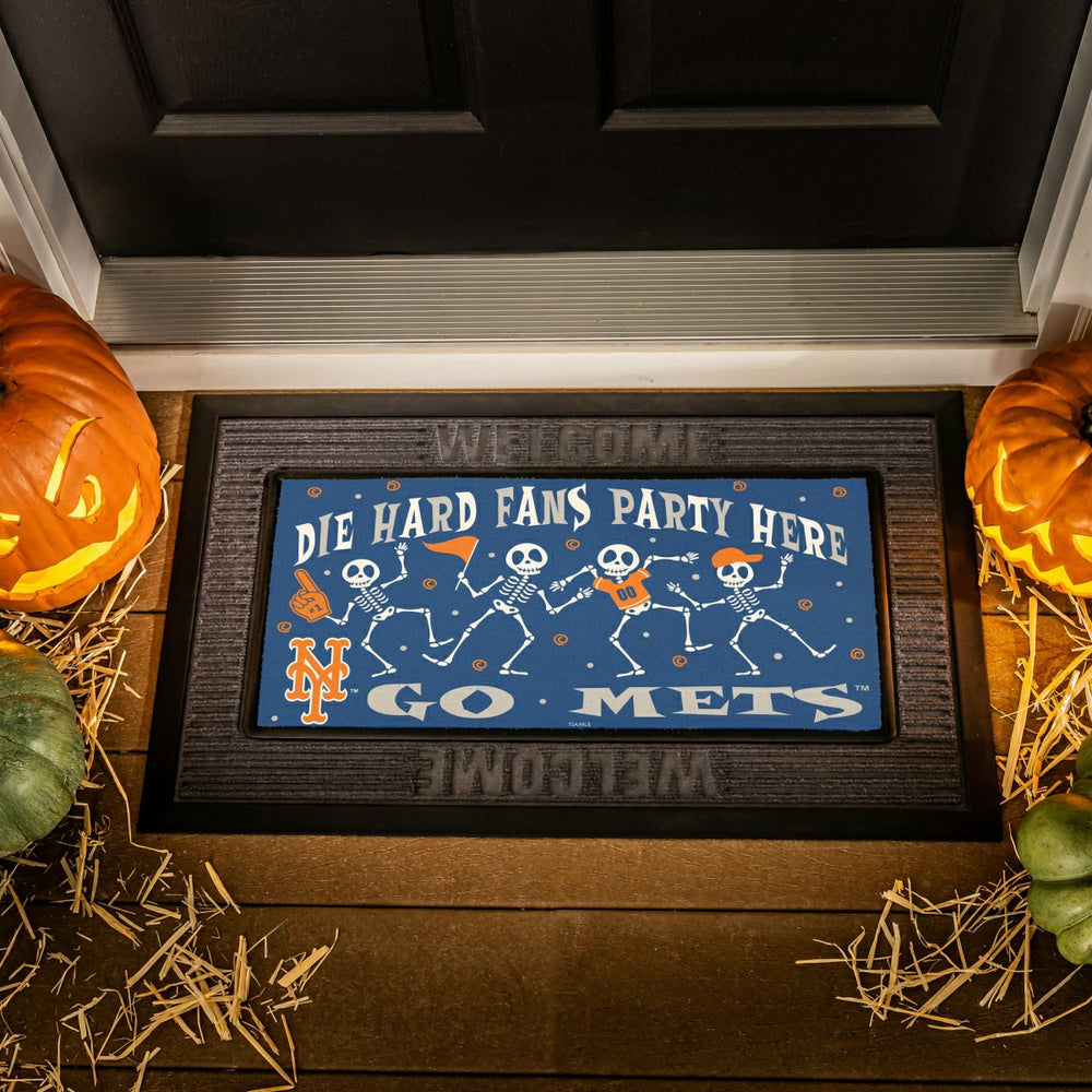 New York Mets Flocked Coir Halloween Sassafras Switch Mat, 22"x10" - MLB