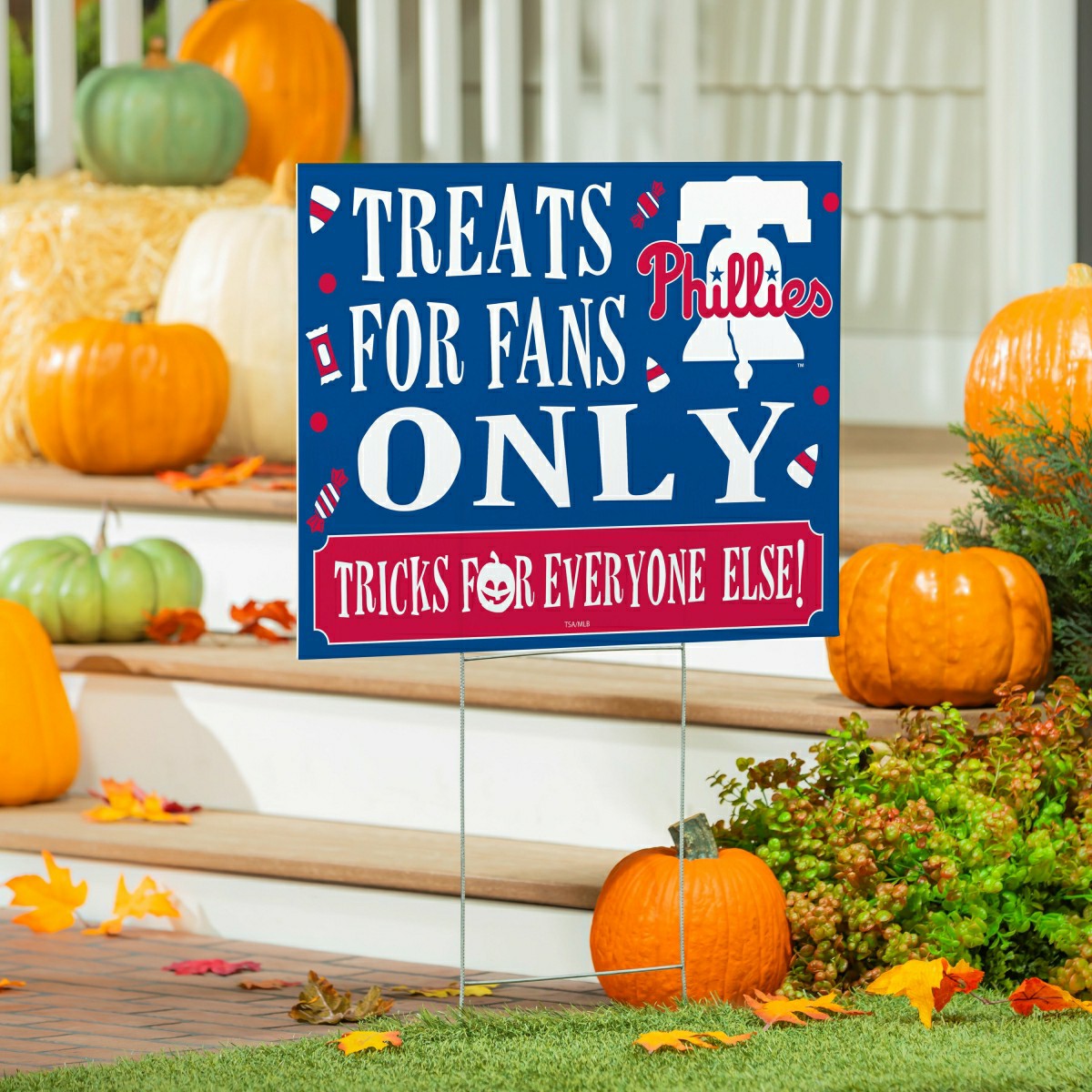 Philadelphia Phillies Yard Sign, Halloween Treats for Fans - MLB Home