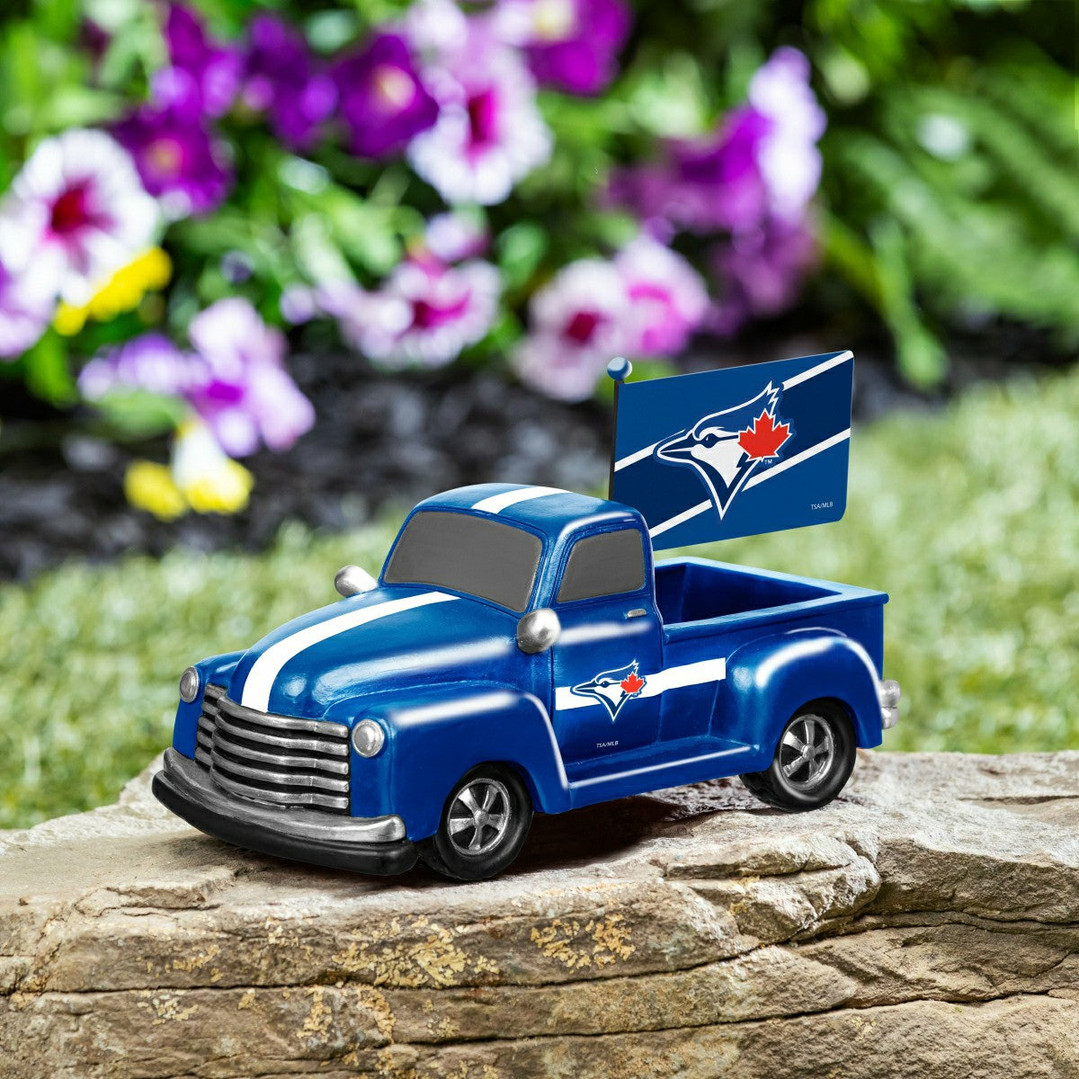 Detroit Lions Rally Truck Statue - MLB Home