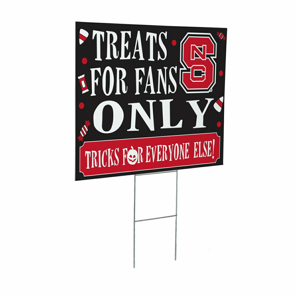 North Carolina State University Yard Sign, Halloween Treats for Fans - Collegiate Home