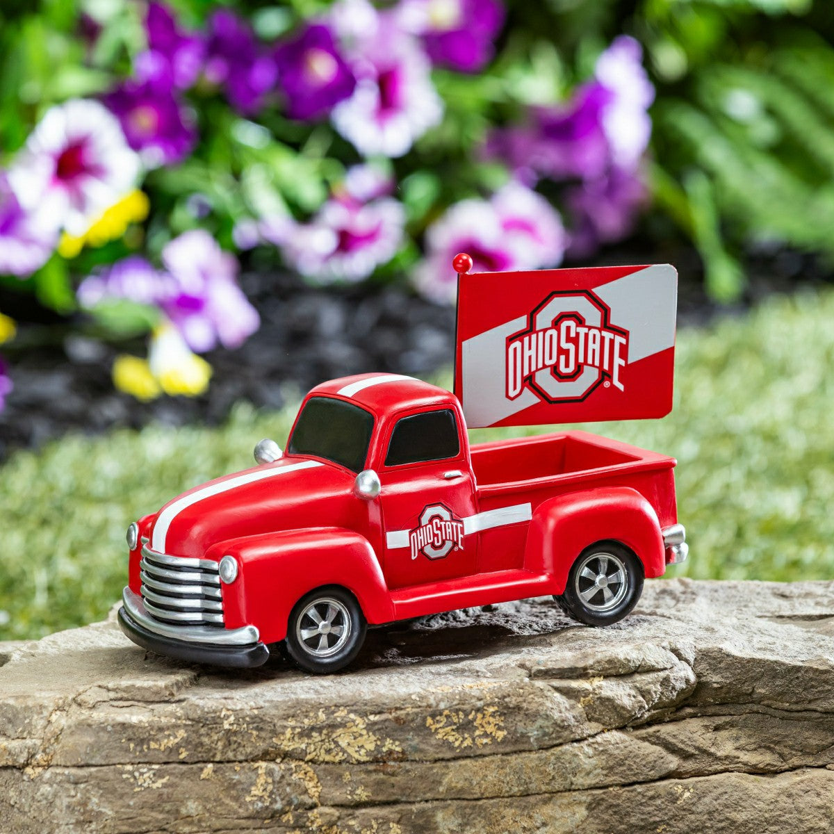 Detroit Lions Rally Truck Statue - Collegiate Home