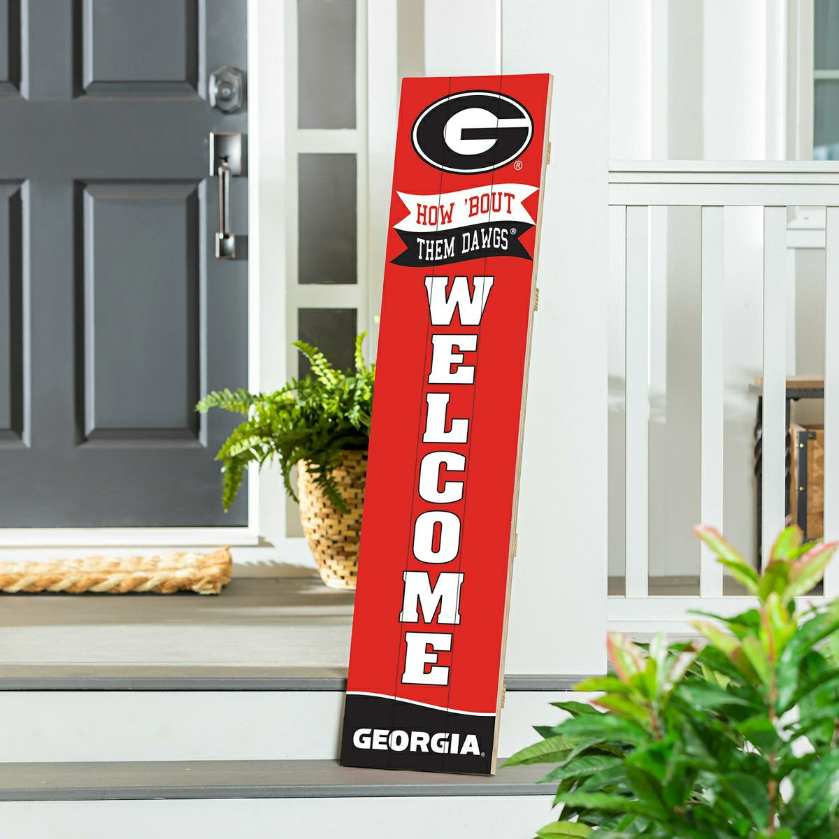 University of Georgia Large Single Sided Leaner, 46" - Collegiate Home