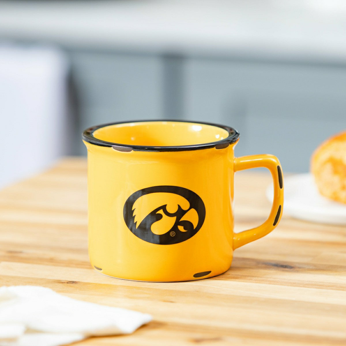University of Iowa Ceramic Camp Cup with Enamel Finish, 14oz - Collegiate Home
