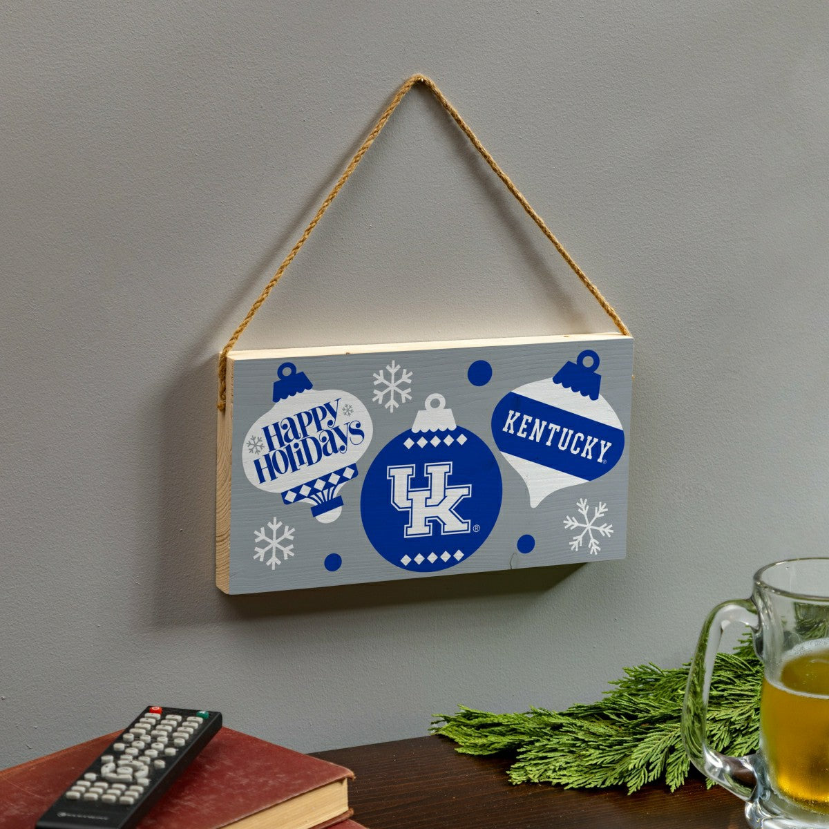 University of Kentucky Holiday Wood Wall Sign, 6x11 - Collegiate Home
