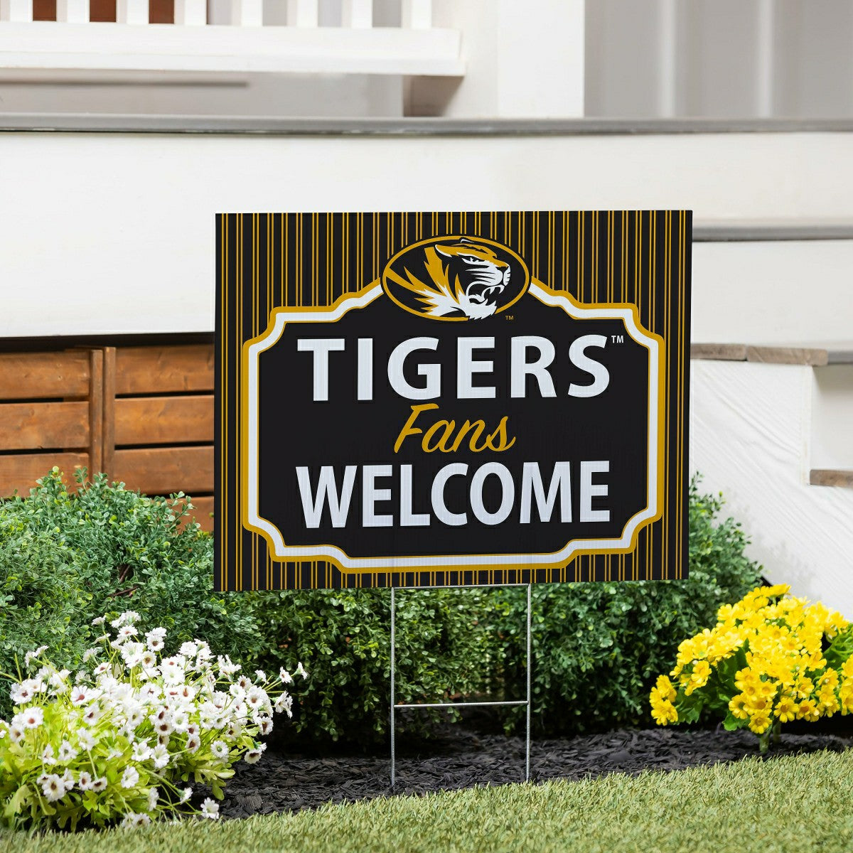 University of Missouri Coroplast Yard Sign, "Fans Welcome" - Collegiate Home