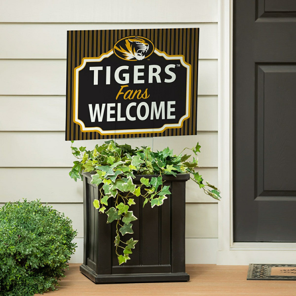 University of Missouri Coroplast Yard Sign, "Fans Welcome" - Collegiate Home