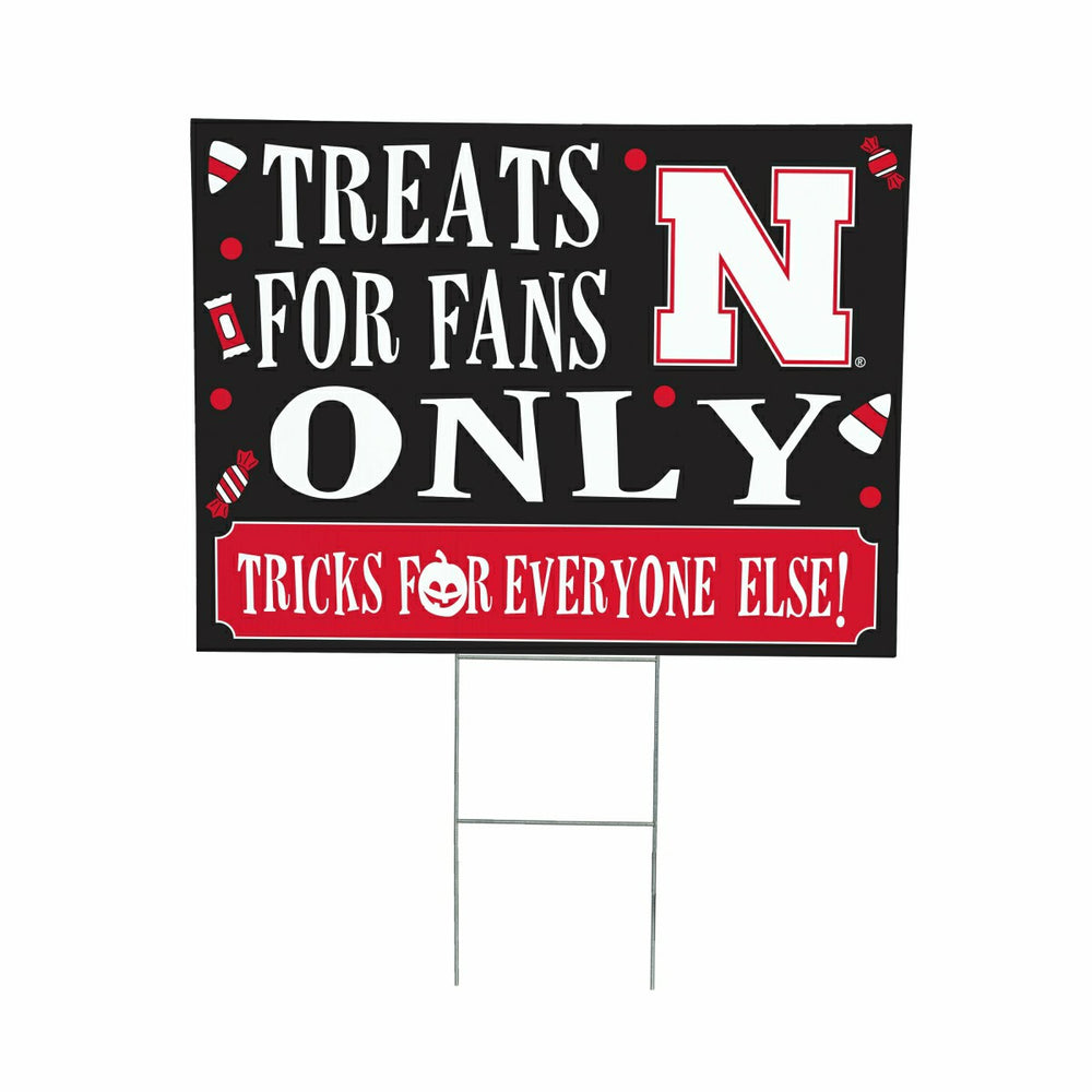 University of Nebraska Yard Sign, Halloween Treats for Fans - Collegiate Home