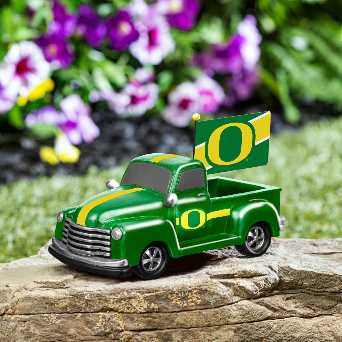 Detroit Lions Rally Truck Statue - Collegiate Home
