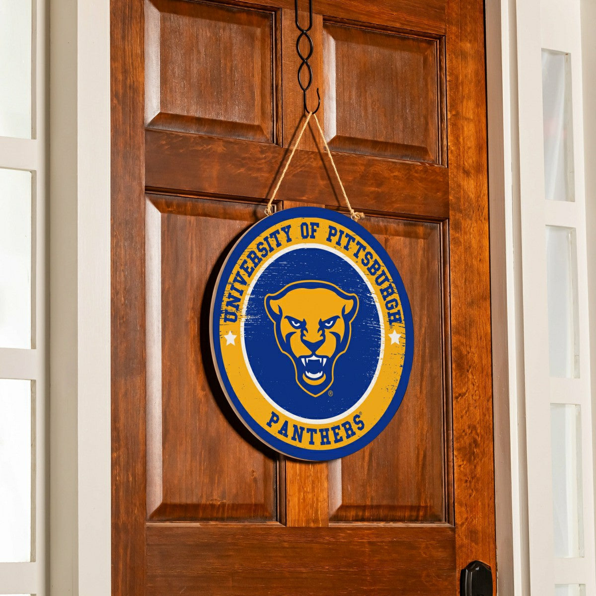 University of Pittsburgh Round Door Décor with Hanging Rope, 18x18 - Collegiate Home