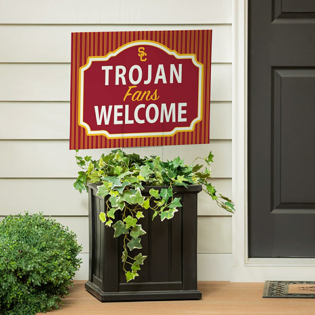 University of Southern California Coroplast Yard Sign, "Fans Welcome" - Collegiate Home