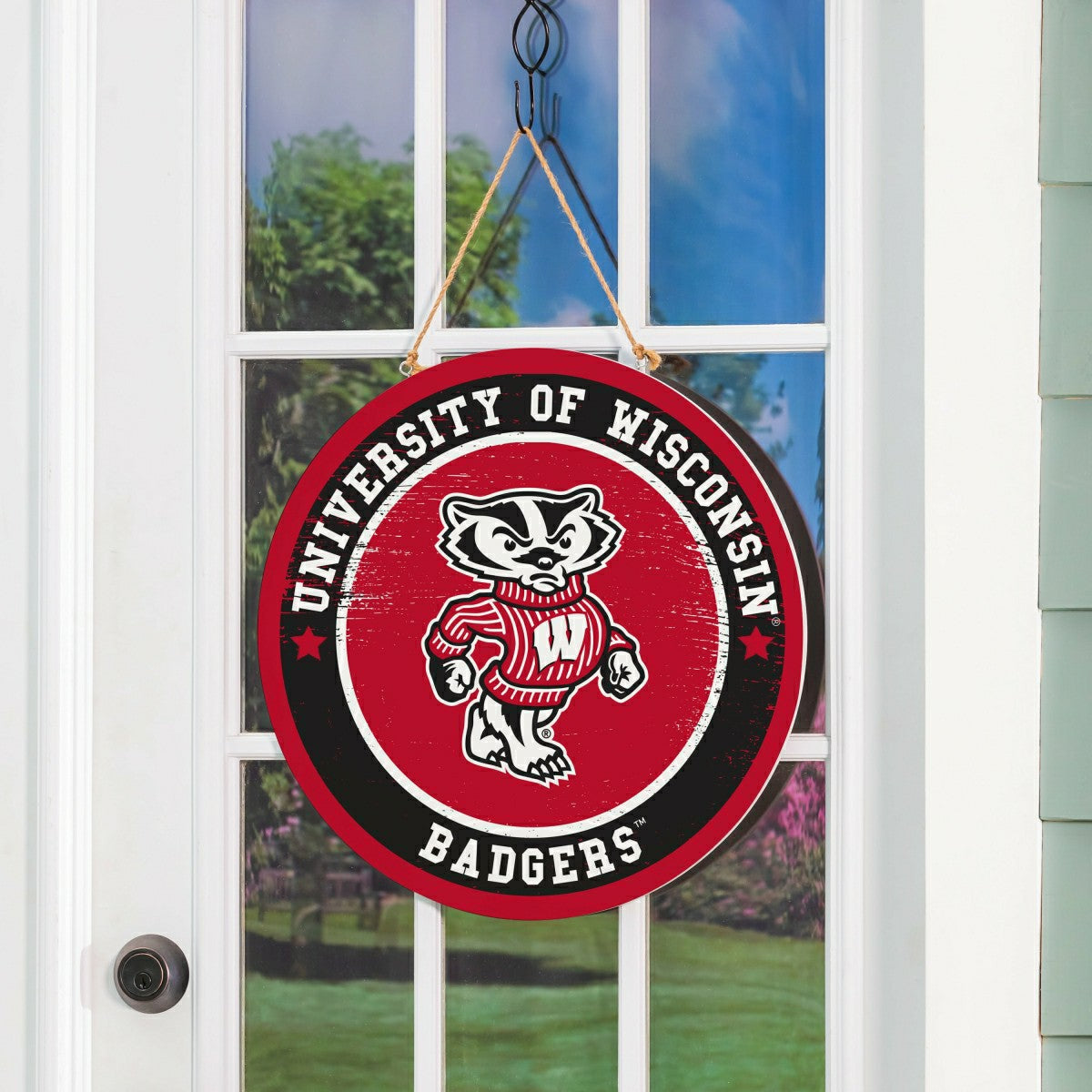 University of Wisconsin-Madison Round Door Décor with Hanging Rope, 18 - Collegiate Home