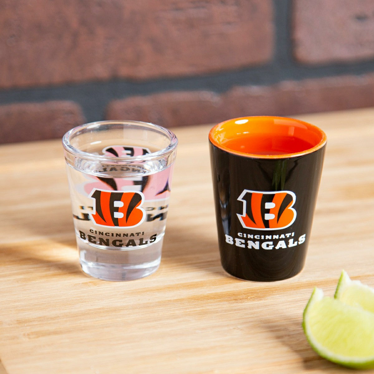 Cincinnati Bengals 4-Piece Ceramic and Glass 2oz. Shot Glass Set - NFL Home