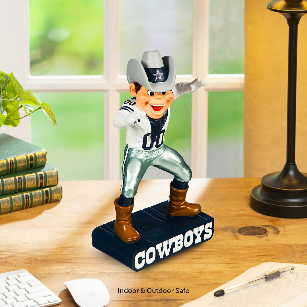Dallas Cowboys Mascot Statue   MyEvergreen - NFL Home