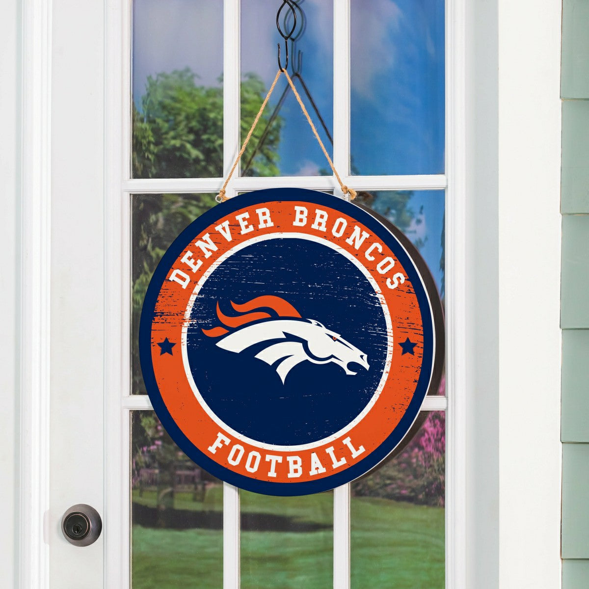 Denver Broncos Round Door Décor with Hanging Rope, 18x18 - NFL Home