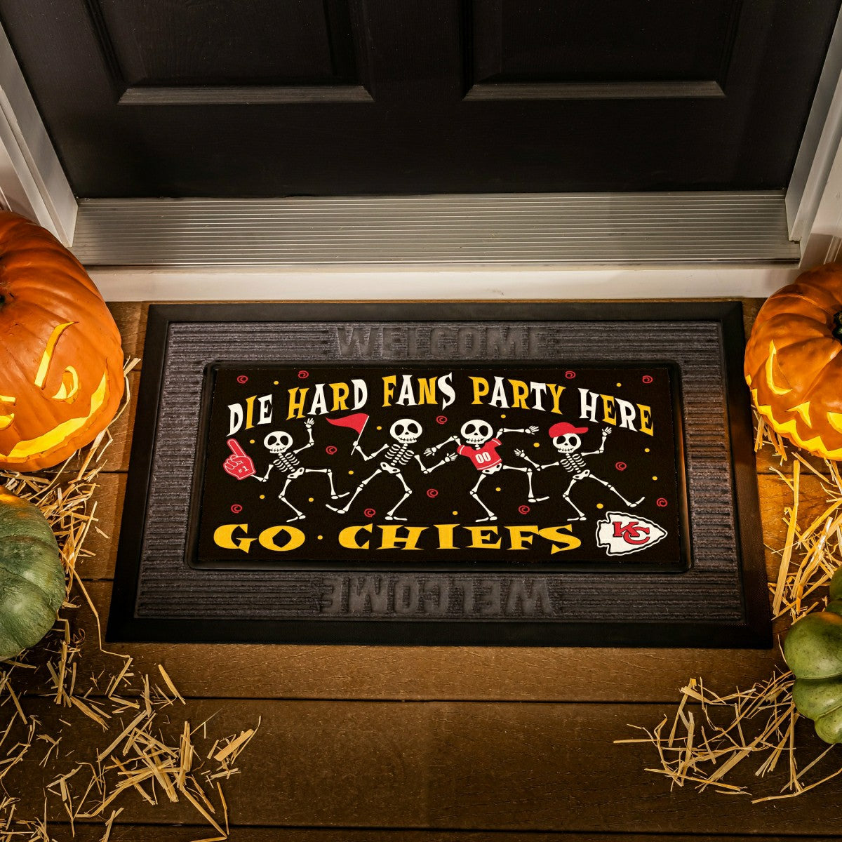 Kansas City Chiefs Flocked Coir Halloween Sassafras Switch Mat, 22"x10 - NFL