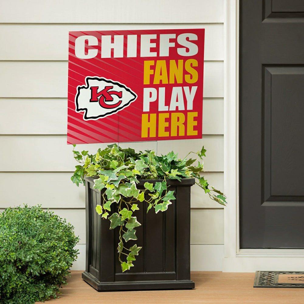 Kansas City Chiefs Coroplast Yard Sign "Fans Play Here" - NFL Home