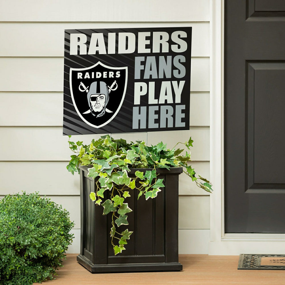 Las Vegas Raiders Coroplast Yard Sign "Fans Play Here" - NFL Home
