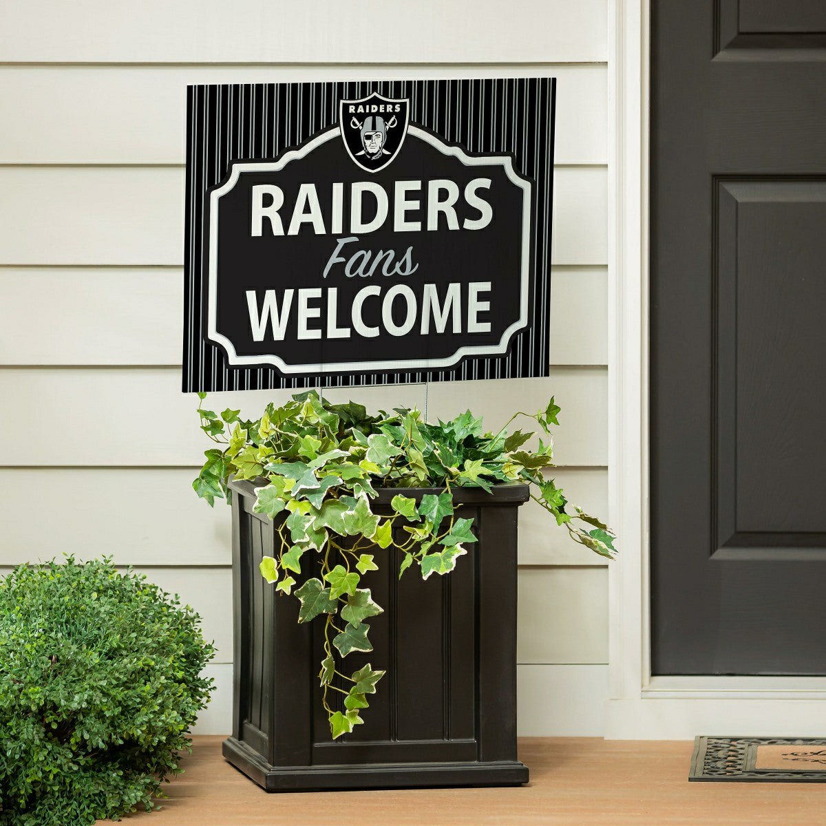 Las Vegas Raiders Coroplast Yard Sign, "Fans Welcome" - NFL Home