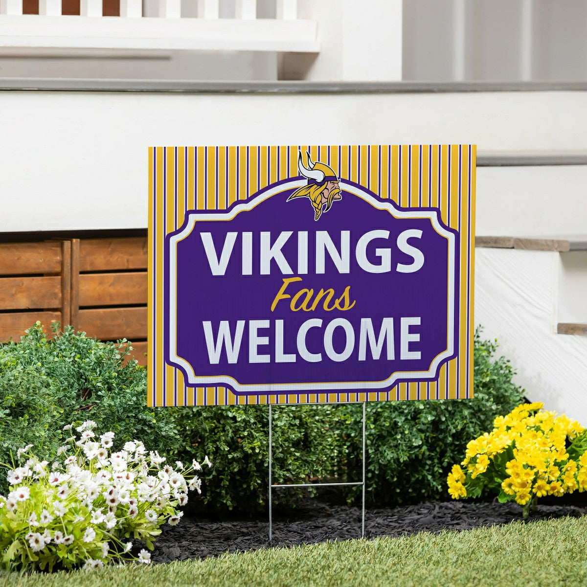 Minnesota Vikings Coroplast Yard Sign, "Fans Welcome" - NFL Home