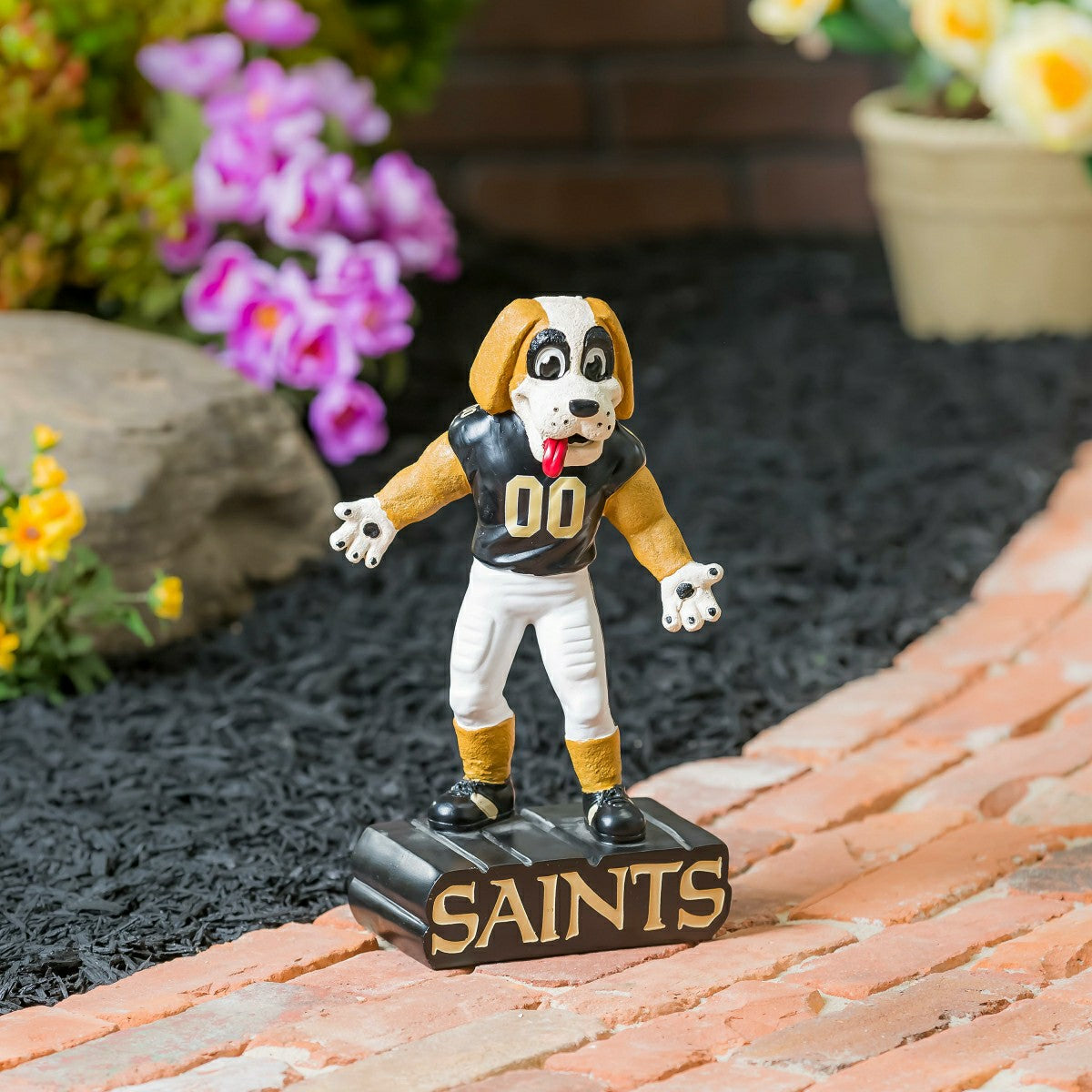 New Orleans Saints Mascot Statue   MyEvergreen - NFL Home
