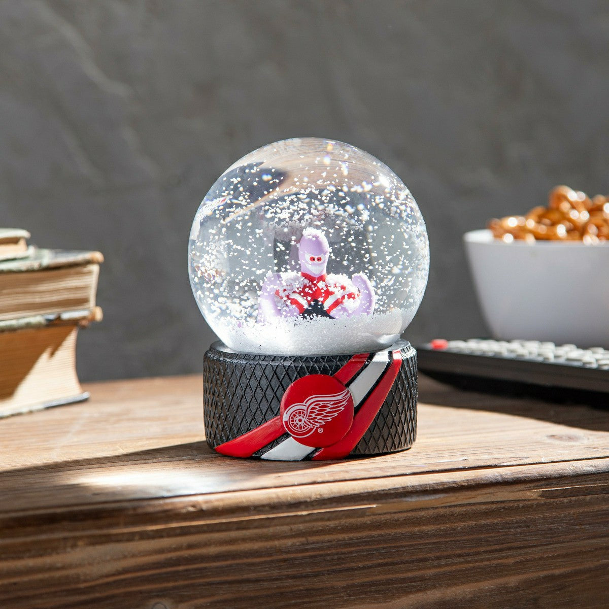 Water Globe, Detroit Red Wings - NHL Home