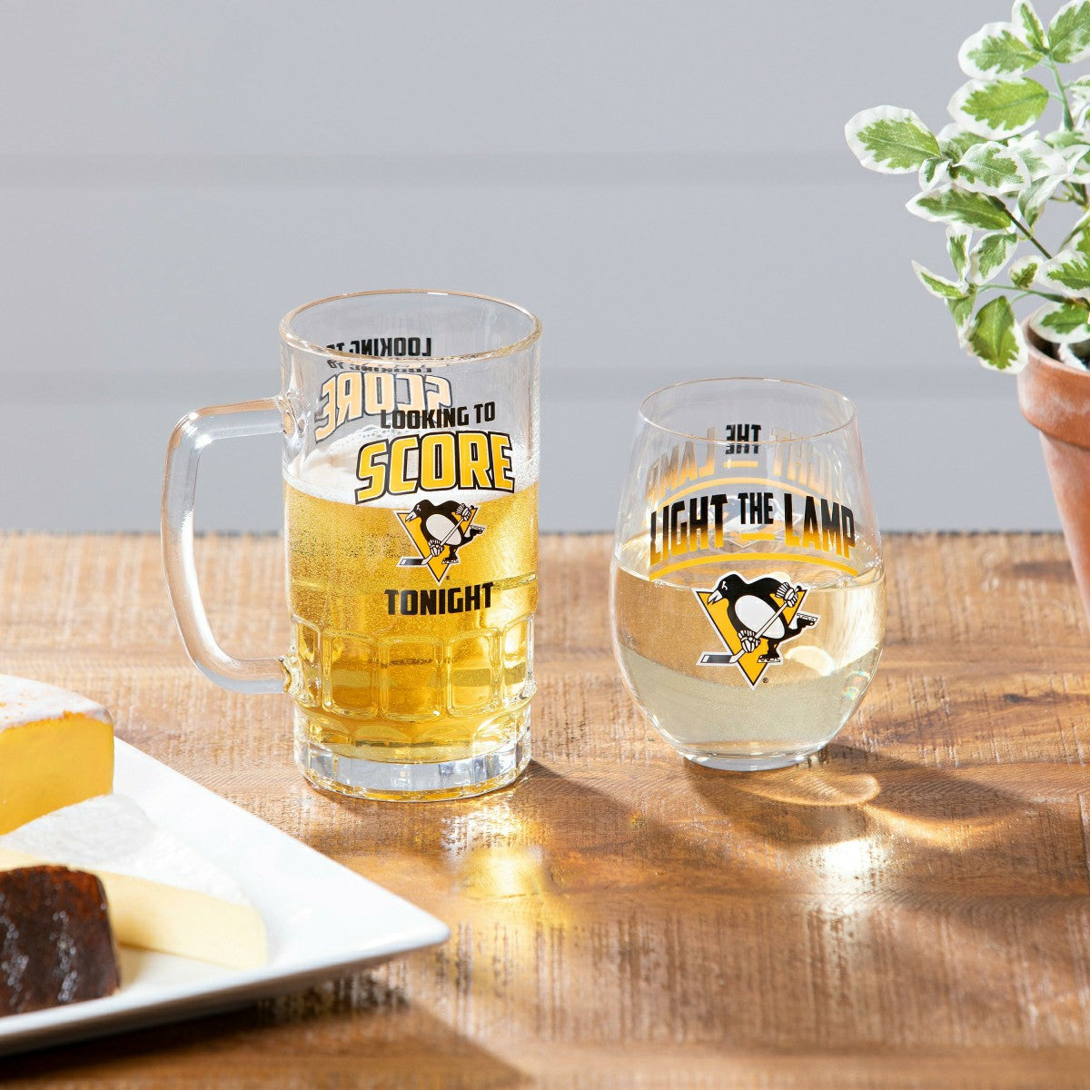 Stemless 17OZ Glass & Tankard 16OZ Gift Set, Pittsburgh Penguins - Home NHL