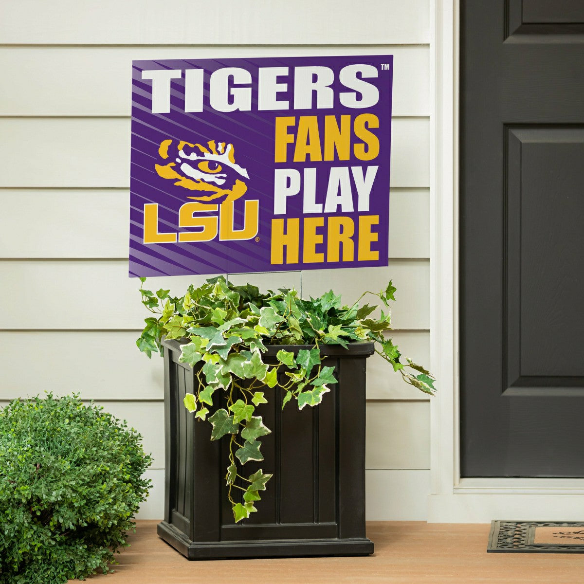 Louisiana State University Coroplast Yard Sign "Fans Play Here" - Collegiate Home